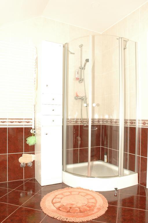Florian - Tuz Przy Plazy Bed and Breakfast Mielno  Δωμάτιο φωτογραφία